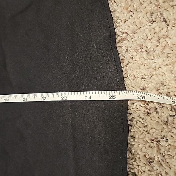 WHITE HOUSE BLACK MARKET TOP - Picture 8 of 13